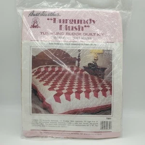AUNT MARTHAS 64x78 Tumbling Block Quilt Kit BURGUNDY BLUSH TB51 Precut Pieces - Picture 1 of 8