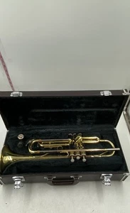 Yamaha Gold Brass Classic Alto Trumpet With Carrying Case And Mouthpiece - Picture 1 of 8