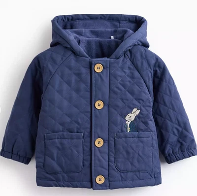 Baby Jungen marineblaue gesteppte Peter Rabbit Jacke 6/9 Monate