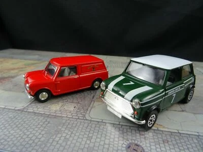 Corgi Mini Cooper 1:36 No 7 + Corgi Mini Royal Mail Van 96950 Mini Cooper A1519 - Bild 1 von 4