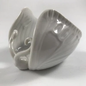Vintage FITZ & FLOYD "BUTTERFLY" White Ceramic SINGLE TAPER CANDLE HOLDER - Picture 1 of 7