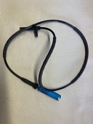 BMW 325 XI 2006 sensor de velocidad de rueda ABS trasero Foto 1 de 2