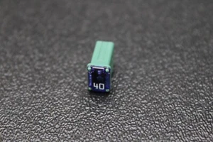 2 STCK. 40 AMP MICRO FML ZEITVERZÖGERUNG BUCHSE SICHERUNG USA COOPER BUSSMAN FMM-40 - Bild 1 von 8