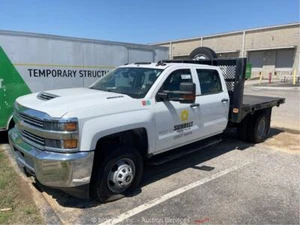 2018 Chevrolet 3500HD 9' Flatbed Crew Cab Pickup Truck Fuel Tank bidadoo -Repair - Picture 1 of 12