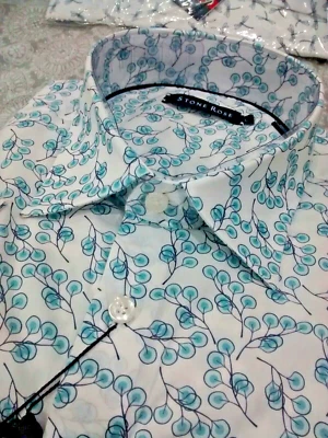 NWT Stone Rose men's size 4(Large)Short sleeve button down Shirt Abstract flower - Image 1 of 4