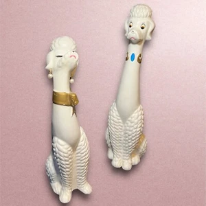 "Vintage zwei weiße Pudelfiguren ""Sie spielt schwer zu bekommen""" - Bild 1 von 20