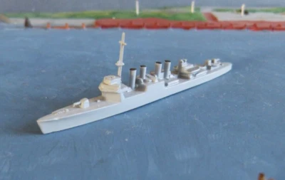 Wiking Kunststoff Modell 1:1250 : Zerstörer Derzki - russische Marine - 7 cm - Bild 1 von 4