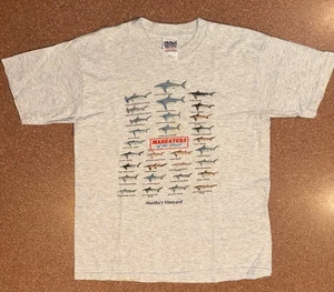 Gildan Marthas Vineyard Maneaters Of The World Shark T-Shirt Short Sleeve Boys L - Picture 1 of 9