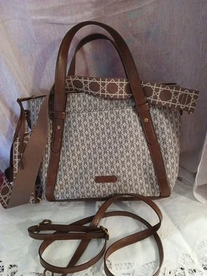 Bolso Bandolera Pequeño FOSSIL Felicity Signature Cuero Sintético con Correa para Guitarra  Foto 1 de 4