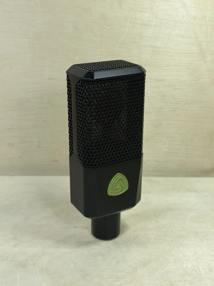 Micrófono condensador Lewitt LCT 240 PRO - negro Foto 1 de 4