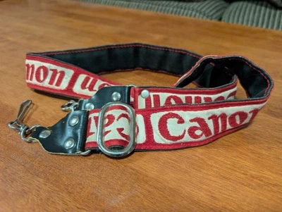 Alça ajustável vintage para câmera Canon vermelha e branca - Imagem 1 de 4