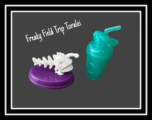 Monster High Toralei Stripe Freaky Field Trip boisson requin et poisson squelette - Photo 1/1