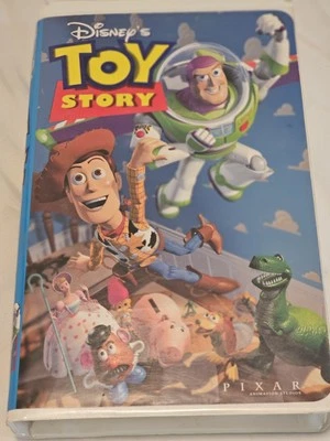 Toy Story & Space Jam VHS tapes movies - Image 1 of 4