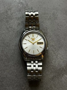 Vintage Seiko 5, Automatic, Clear Back, Serial: 7S26B, Reference: 7S26-0530 - Picture 1 of 7