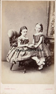 LEAMINGTON WARWICKSHIRE CDV GIRLS SISTERS MATCHING DRESS VICTORIAN FASHION #D807 - Picture 1 of 2