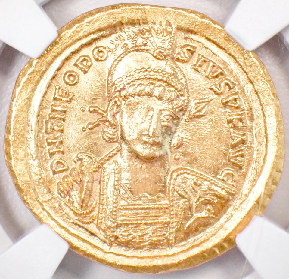 Moneda romana de oro sólido Teodosio II AV 402-450 DC - NGC MS (UNC) - superficie 5/5 Foto 1 de 4