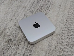 Apple Mac mini 2020 (512GB SSD, Apple M1 8-Core, 3,20GHz, 16GB RAM) Desktop PC - Bild 1 von 6