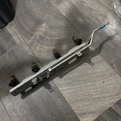 K20z2 Acura  CSX 2011 Injection Injectors And Rail - Изображение 1 из 3