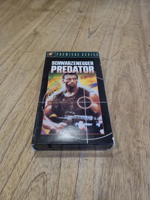 Predator, 1987 (VHS, 1991) Arnold Schwarzenegger, Jesse Ventura, Carl Weathers - Image 1 of 4