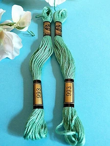 051A/ Lovely Lot 2 Skeins Mouliné DMC No. 25 Color Turquoise No. 993 - Picture 1 of 3