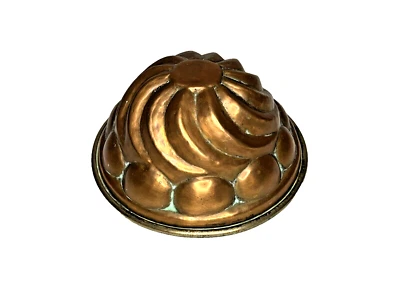 MOULE À GATEAU ANCIEN EN CUIVRE  XXème - Photo 1/4