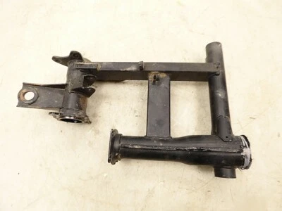 Brazo basculante Yamaha Grizzly 300 2x4 12-13 1SC-F2110-00-00 11434 Foto 1 de 4