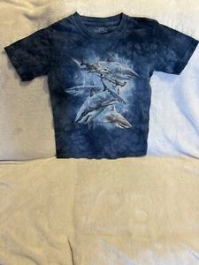 The Mountain Sharks Tie Dye Tee Shirt Sz Medium Blue Ocean w/ Multiple Sharks - Picture 1 of 9