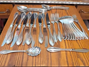 Oneida ARBOR AMERICAN HARMONY SS 34 PIECE SET KNIVES, FORKS, SPOONS, SERVING - Picture 1 of 8