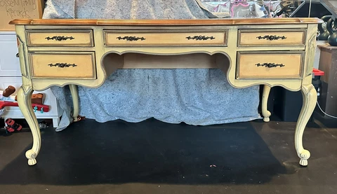 Vintage Pulaski Furniture Company French Writing Desk Farmhouse Country Wood Cover