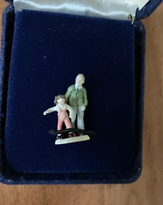 SIGNIERTE Olszewski Kinder Opa bemalte Bronze Mini Figur 634-P Neu in OVP - Bild 1 von 6