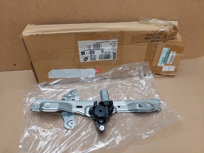Nissan Qashqai J11 MK2 Rear Left Door Window Regulator 827014EA0A Genuine NEW - Image 1 of 4