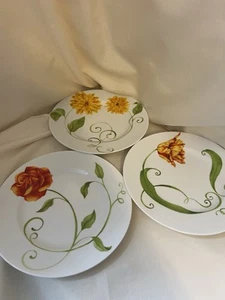 Westbury Court Lyrical Blooms Dinner Plates - Set Of 3 Excellent - Picture 1 of 7