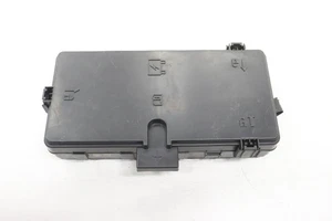 Caja de relé de conexiones de fusibles de motor Lincoln Aviator 2020-2024 OEM L1MT14D068MG - Imagen 1 de 13