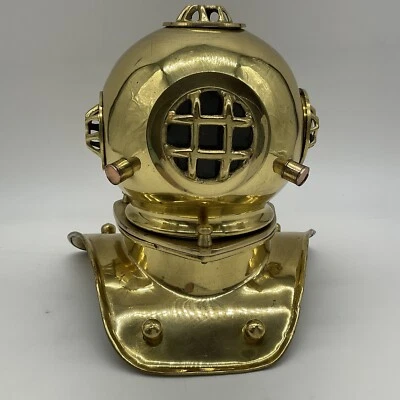 Casco de buzo náutico de latón decoración de mesa 8” AZ2101 de colección hecho en la India Foto 1 de 4