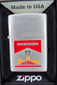 Seltenes graviertes Zippo Feuerzeug mit Rauchsilber Marlboro Abzeichen - Bild 1 von 1