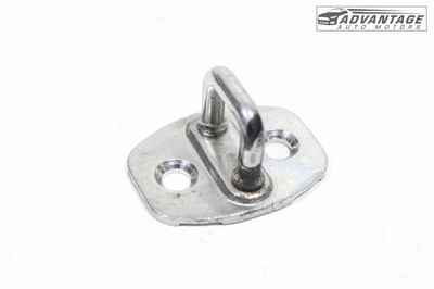 2016-24 CHEVROLET CAMARO ПЕРЕДНЕЙ ИЛИ ЗАДНЕЙ ПРАВОЙ ИЛИ ЛЕВОЙ ДВЕРИ ЗАЩЕЛКА ЗАМОК УДАРНИК OEM - Изображение 1 из 4