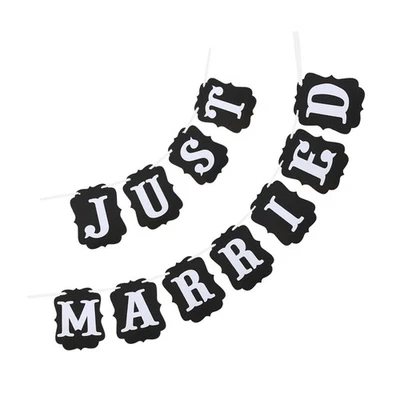 JUST MARRIED Paper Bunting Banner Wedding Party Favors - Image 1 of 4