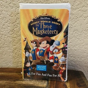 Disney Mickey Donald Goofy The Three Musketeers VHS – Sealed 2004 - Picture 1 of 4