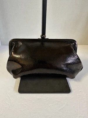 Carteira Perlina preta couro envernizado preta Kiss-lock bolsa moeda embreagem em excelente estado usado - Imagem 1 de 4