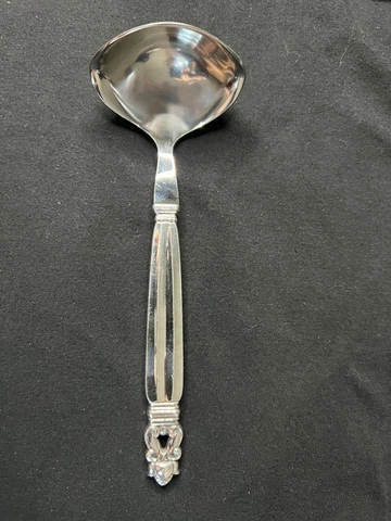 VINTAGE GEORG JENSEN ACORN Sterling Silver Gravy Ladle  7 1/2" Stainless bowl Cover