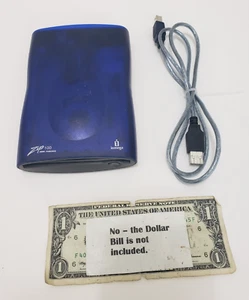 Iomega Zip 100 USB-Powered External Drive Model Z100USBS -- TESTED with ZIP DISC - Afbeelding 1 van 6