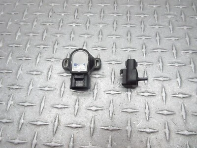 2000 98-03 Aprilia 1000 RSV MILLE TPS Throttle Position MAP Air Pressure Sensor - Image 1 of 4