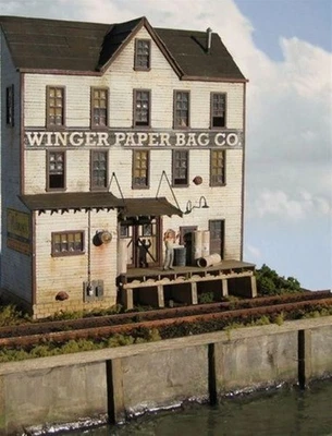 FOS KIT~FOS SCALE MODELS~HO SCALE~WINGER PAPER BAG CO. BACKGROUND KIT~ - Image 1 of 4