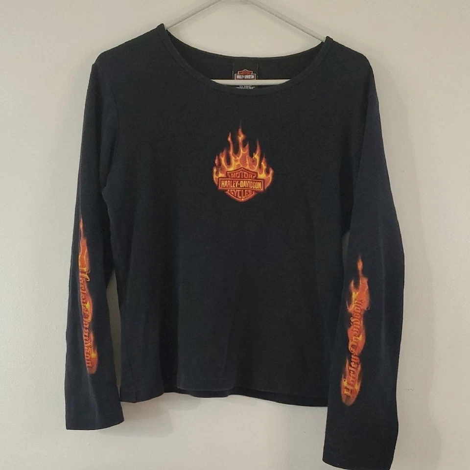 Blusa Harley Davidson Feminina Flame Manga Longa Tamanho XL Logotipos Manga Curta - Imagem 1 de 4