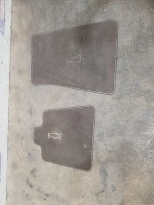 03 2003 LINCOLN TOWN CAR CARTIER FRONT CARPET FLOOR MAT SET BEIGE - Image 1 of 4