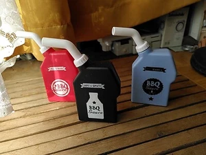Neu Sauciere Saucenspender Essig Öl Flasche in Benzinkanister Form Fläschchen  - Bild 1 von 10