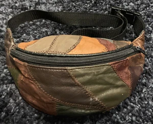Vintage ��Unikat Leder Patches �� Bauchtasche 80er/90er Jahre - Bild 1 von 5