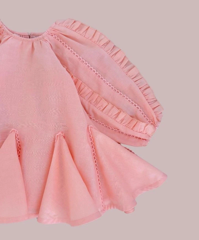 Chloe and Amelie - Изображение 1 из 4