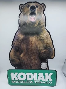 Letrero publicitario de metal estañado Kodiak letrero de oso de tabaco sin humo para campamento y cueva - Imagen 1 de 4