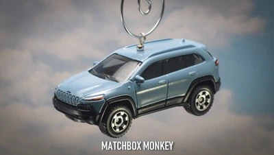 Adorno de árbol de Navidad azul claro Jeep Cherokee Trailhawk decoración SUV KL Foto 1 de 4